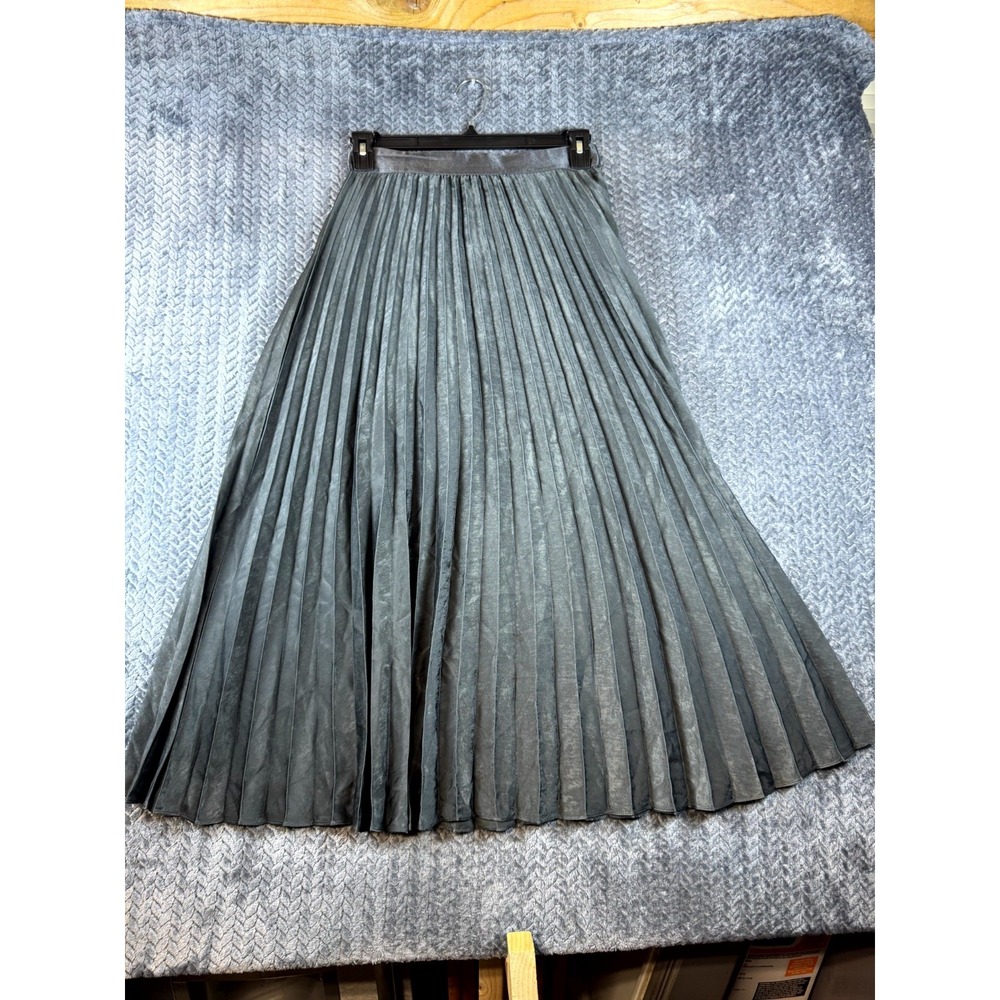 Max Studio London Midi Skirt Womens 29W Gray Pleated Elastic Waist Minimalist